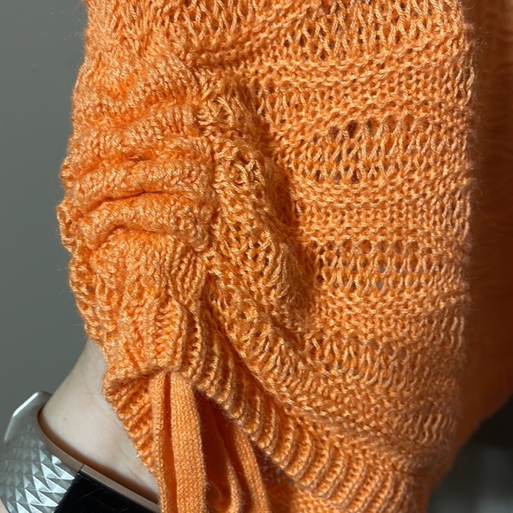 Chico’s - light orange wavy open weave 3/4 sleeve sweater w/ gathered tie sides - Picture 7 of 11